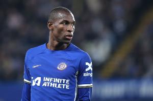 法尔克：拜仁仍想租借杰克逊，对达成交易持乐观态度