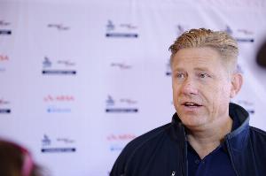 舒梅切尔：曼联不需要买舍什科 不明白为什么要放走霍伊伦