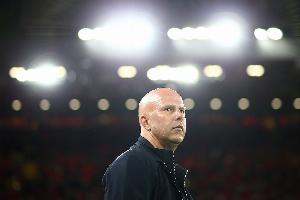 斯洛特谈离世的前利物浦女足主帅：很悲痛，他才47岁与我同龄