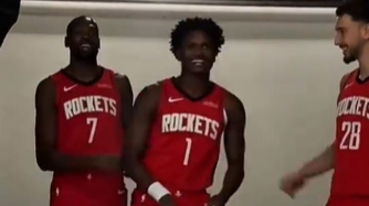 👀火箭三巨头拍摄定妆照 杜兰特谈笑间将C位让给阿门