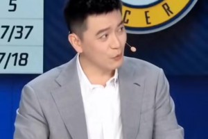 不敢说吗？杨鸣谈总决赛G4判罚：我先吃一个T再说吧